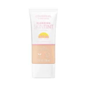 COVERGIRL Clean Fresh Blurring Skin Tint with SPF 30, Niacinamide and Vegan Formula for a Flawless Soft Matte Finish
